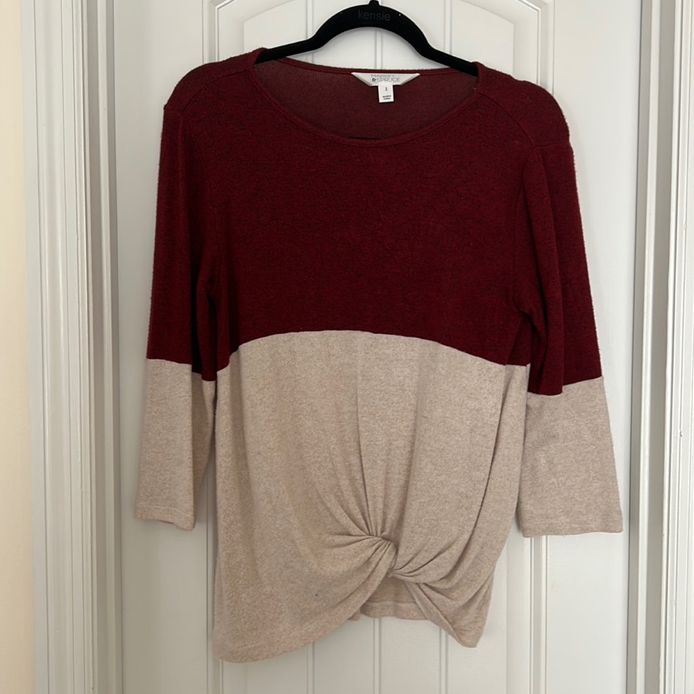 Market & Spruce two tone knotted top